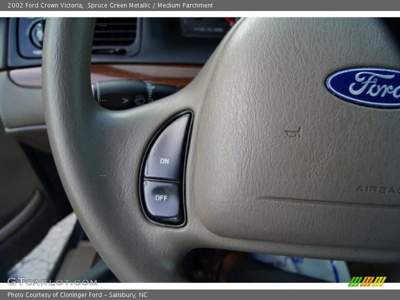 Spruce Green Metallic / Medium Parchment 2002 Ford Crown Victoria