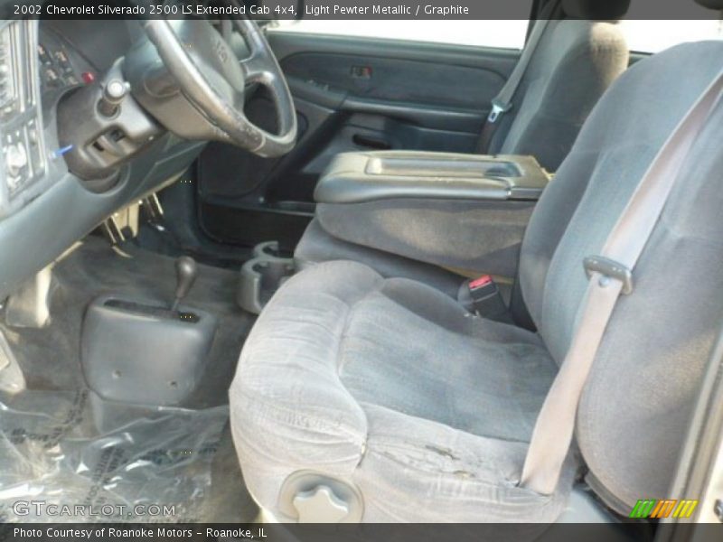 Light Pewter Metallic / Graphite 2002 Chevrolet Silverado 2500 LS Extended Cab 4x4