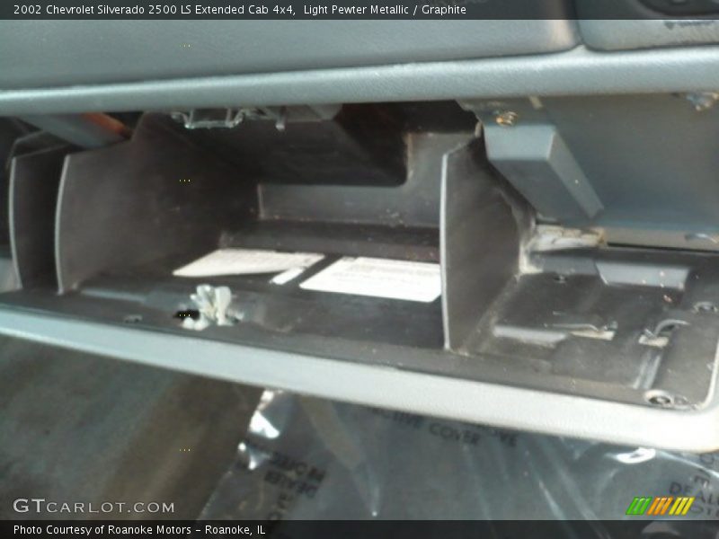 Light Pewter Metallic / Graphite 2002 Chevrolet Silverado 2500 LS Extended Cab 4x4