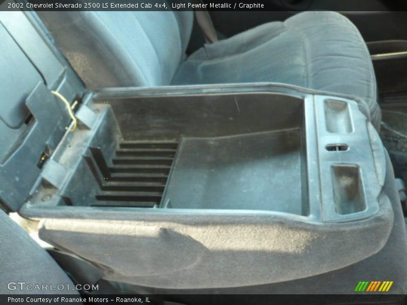 Light Pewter Metallic / Graphite 2002 Chevrolet Silverado 2500 LS Extended Cab 4x4