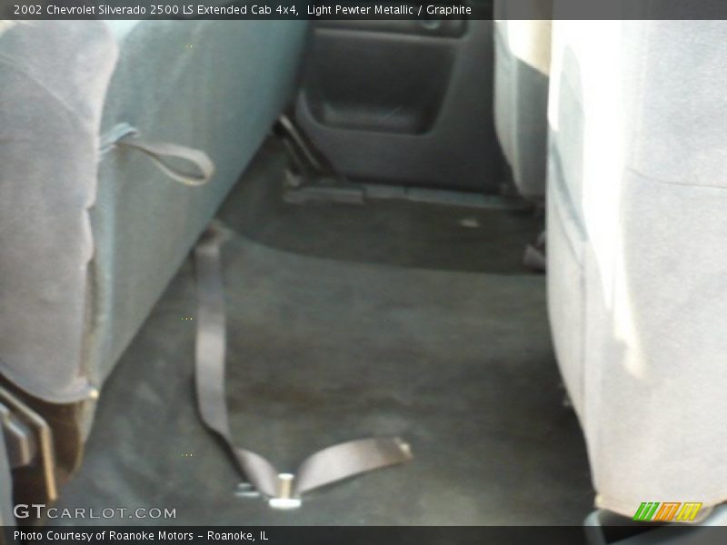 Light Pewter Metallic / Graphite 2002 Chevrolet Silverado 2500 LS Extended Cab 4x4