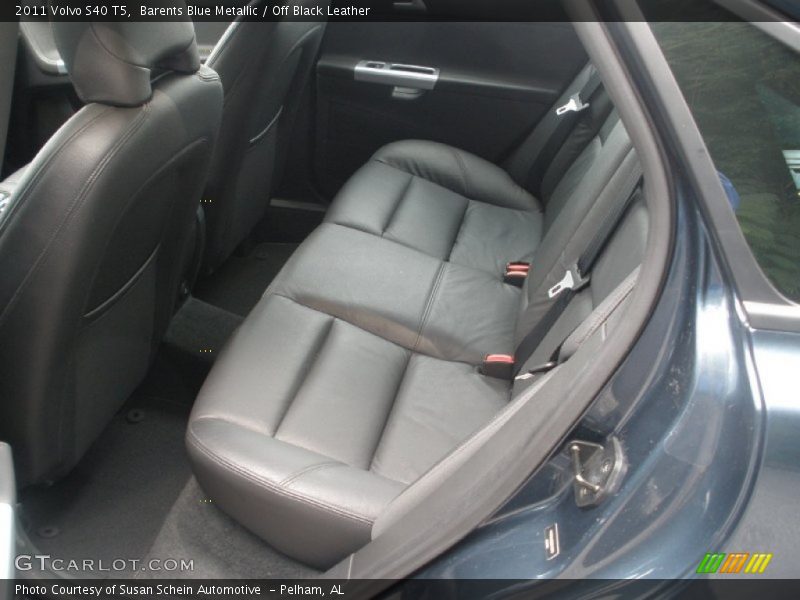 Barents Blue Metallic / Off Black Leather 2011 Volvo S40 T5