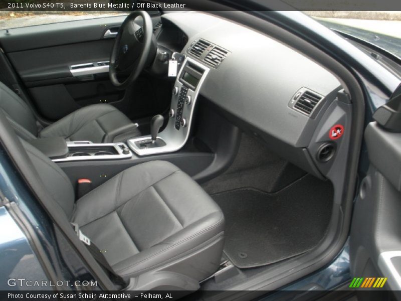 Barents Blue Metallic / Off Black Leather 2011 Volvo S40 T5