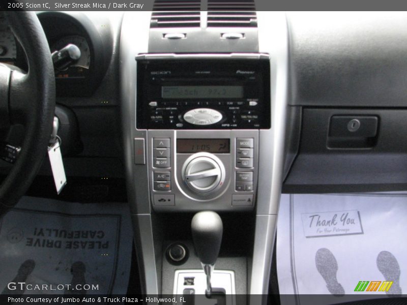 Silver Streak Mica / Dark Gray 2005 Scion tC