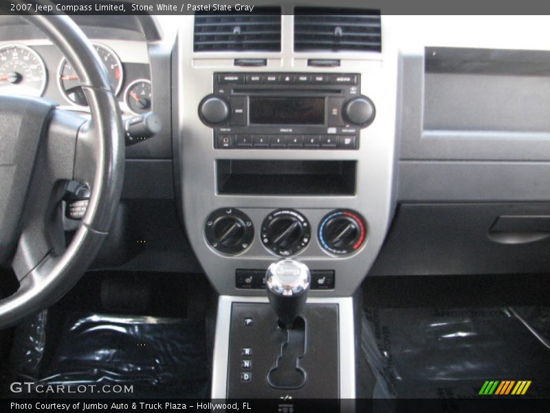 Stone White / Pastel Slate Gray 2007 Jeep Compass Limited