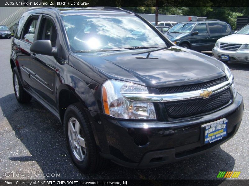 Black / Light Gray 2009 Chevrolet Equinox LS