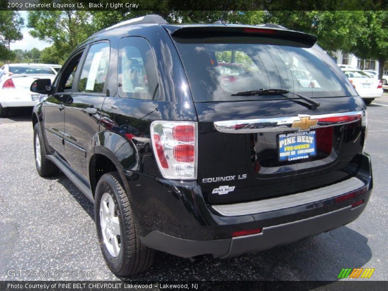 Black / Light Gray 2009 Chevrolet Equinox LS