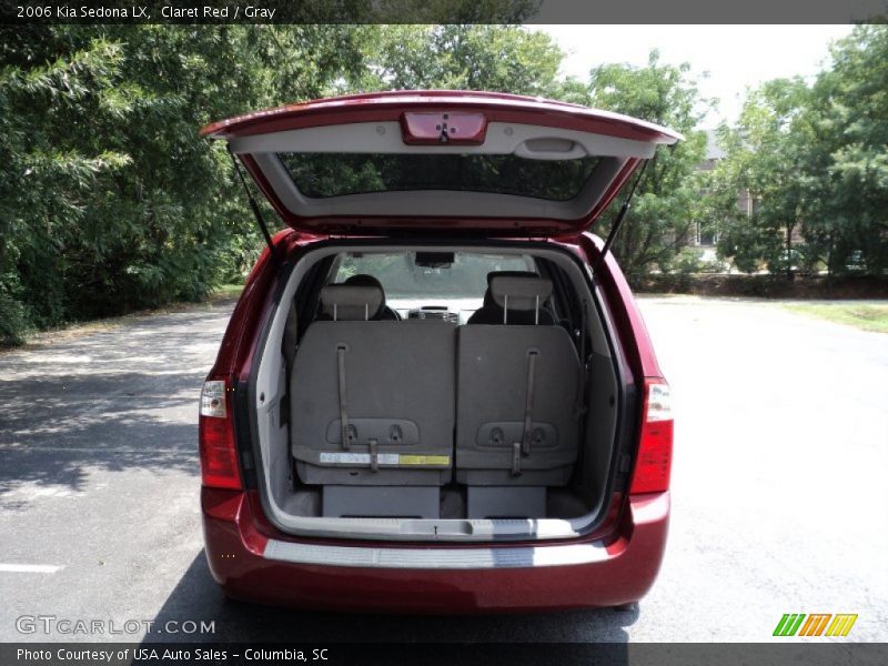 Claret Red / Gray 2006 Kia Sedona LX