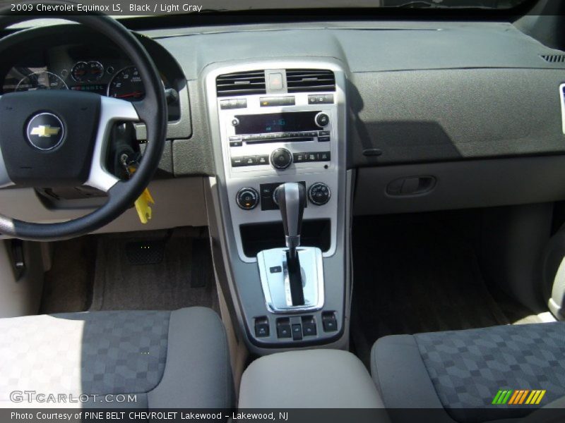 Black / Light Gray 2009 Chevrolet Equinox LS