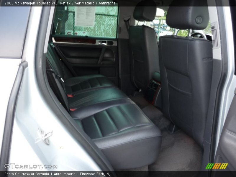Reflex Silver Metallic / Anthracite 2005 Volkswagen Touareg V6