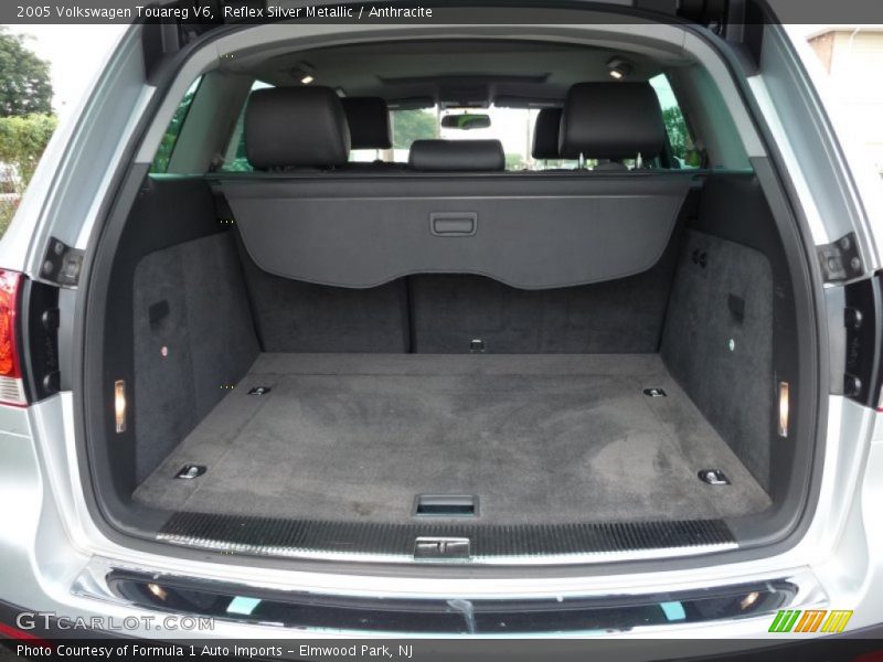 Reflex Silver Metallic / Anthracite 2005 Volkswagen Touareg V6