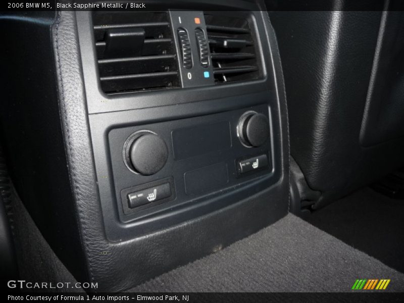 Black Sapphire Metallic / Black 2006 BMW M5