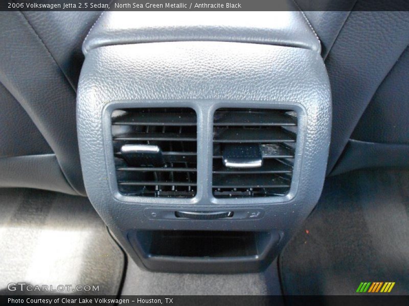 North Sea Green Metallic / Anthracite Black 2006 Volkswagen Jetta 2.5 Sedan