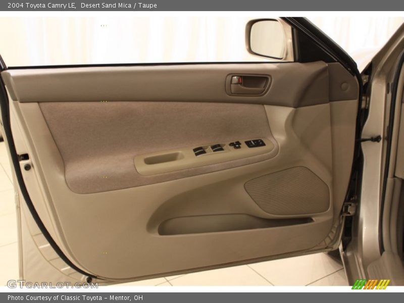 Desert Sand Mica / Taupe 2004 Toyota Camry LE
