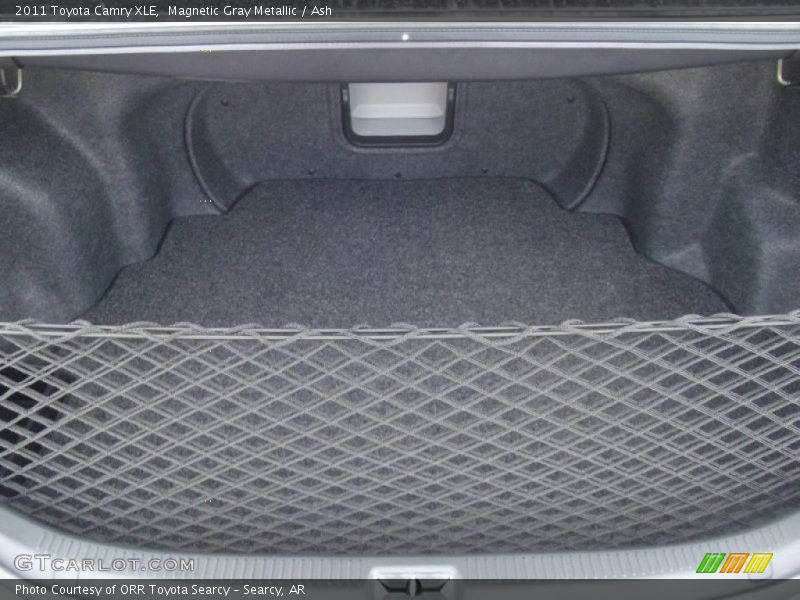 Magnetic Gray Metallic / Ash 2011 Toyota Camry XLE