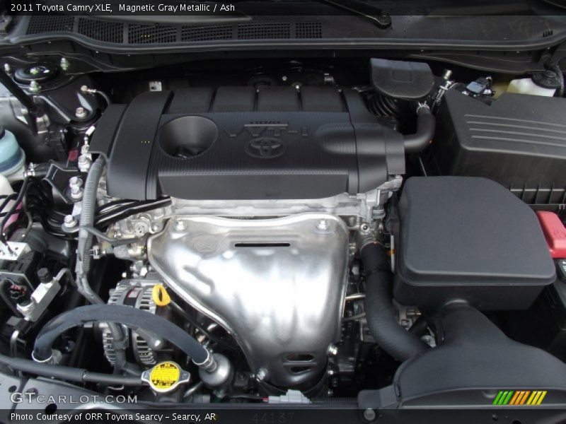 Magnetic Gray Metallic / Ash 2011 Toyota Camry XLE