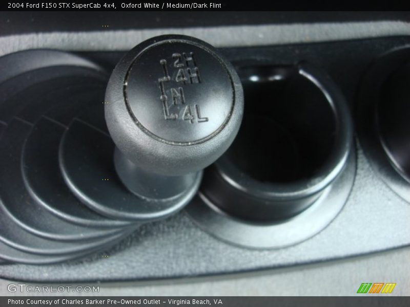 Oxford White / Medium/Dark Flint 2004 Ford F150 STX SuperCab 4x4