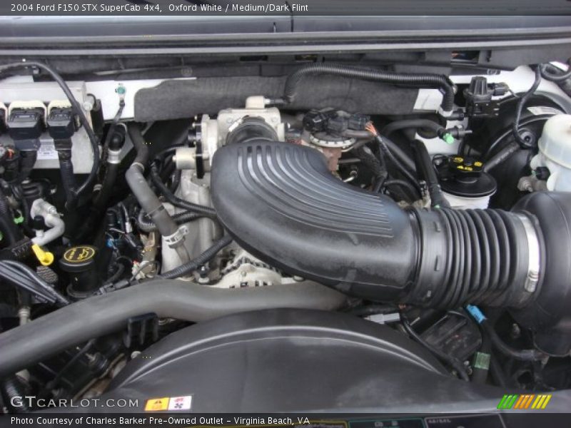 Oxford White / Medium/Dark Flint 2004 Ford F150 STX SuperCab 4x4