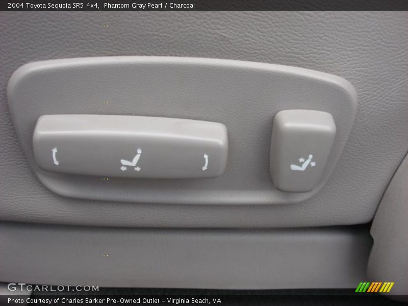 Phantom Gray Pearl / Charcoal 2004 Toyota Sequoia SR5 4x4