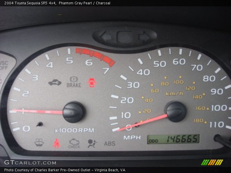 Phantom Gray Pearl / Charcoal 2004 Toyota Sequoia SR5 4x4