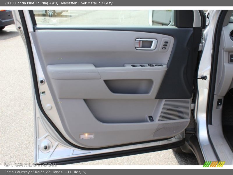Alabaster Silver Metallic / Gray 2010 Honda Pilot Touring 4WD