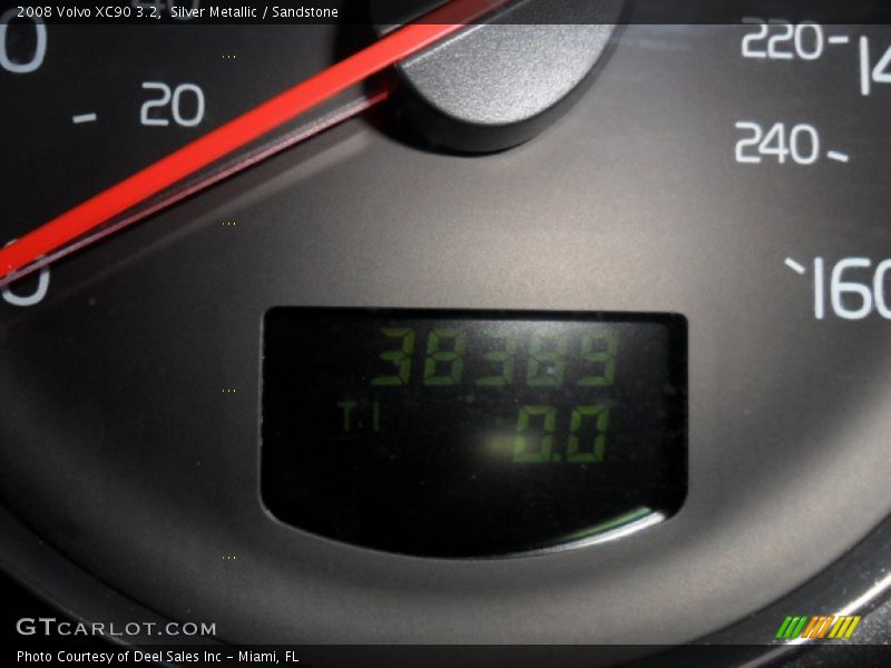 Silver Metallic / Sandstone 2008 Volvo XC90 3.2