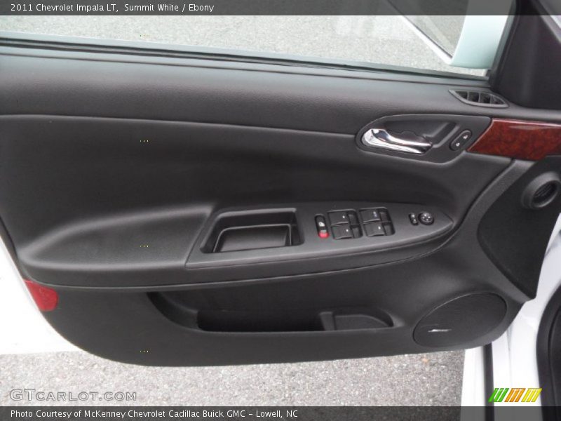 Summit White / Ebony 2011 Chevrolet Impala LT