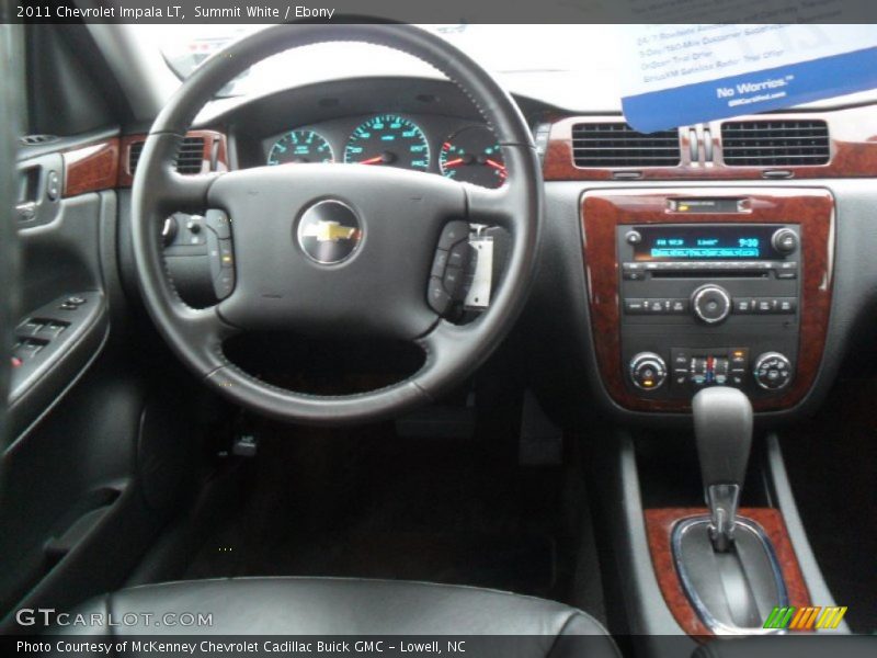 Summit White / Ebony 2011 Chevrolet Impala LT