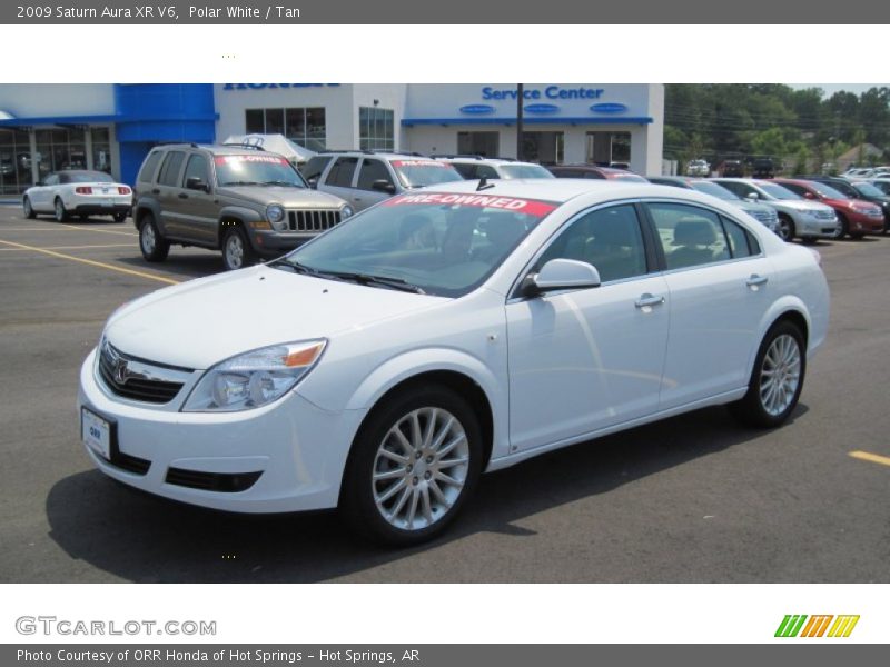 Polar White / Tan 2009 Saturn Aura XR V6