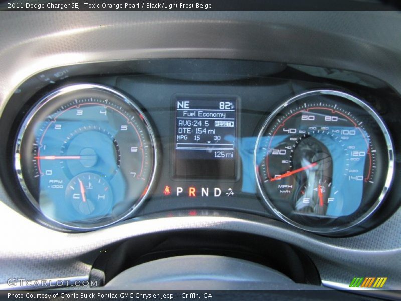 Toxic Orange Pearl / Black/Light Frost Beige 2011 Dodge Charger SE