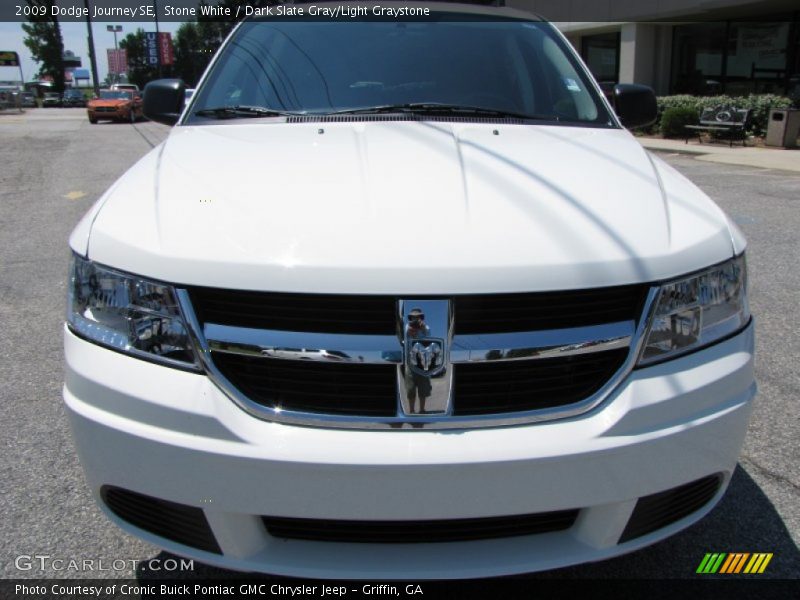 Stone White / Dark Slate Gray/Light Graystone 2009 Dodge Journey SE