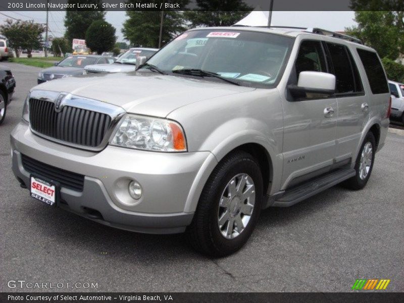 Silver Birch Metallic / Black 2003 Lincoln Navigator Luxury