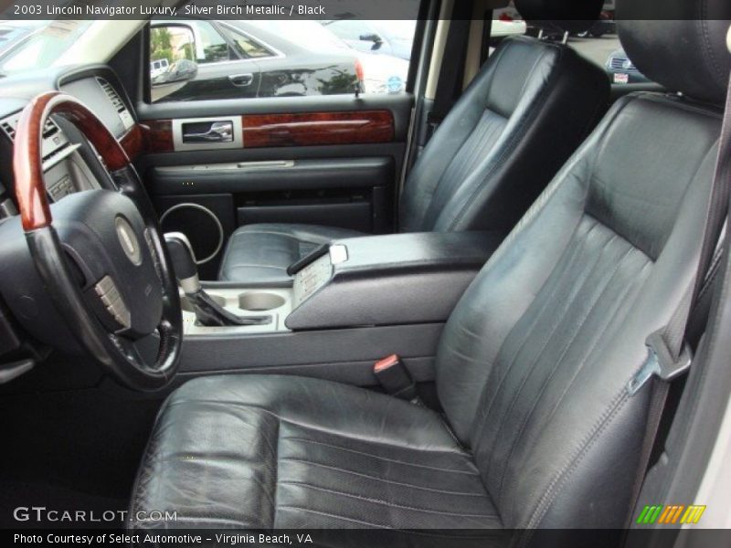 Silver Birch Metallic / Black 2003 Lincoln Navigator Luxury