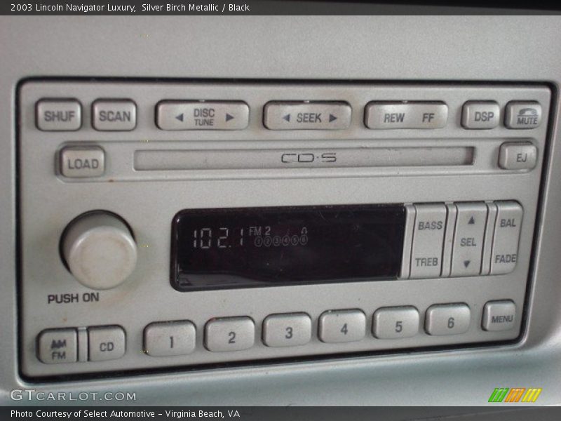 Silver Birch Metallic / Black 2003 Lincoln Navigator Luxury