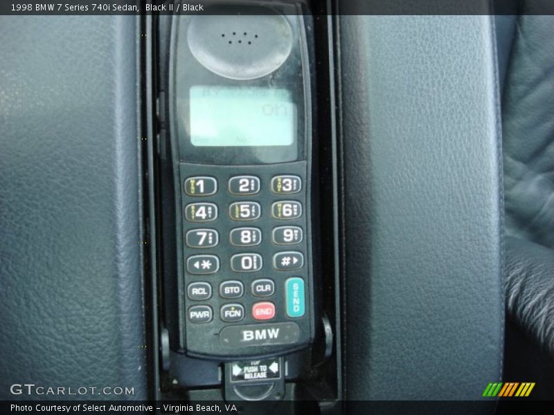 Black II / Black 1998 BMW 7 Series 740i Sedan