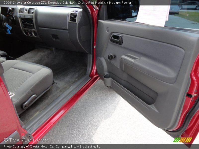 Cherry Red Metallic / Medium Pewter 2006 Chevrolet Colorado Z71 Extended Cab 4x4