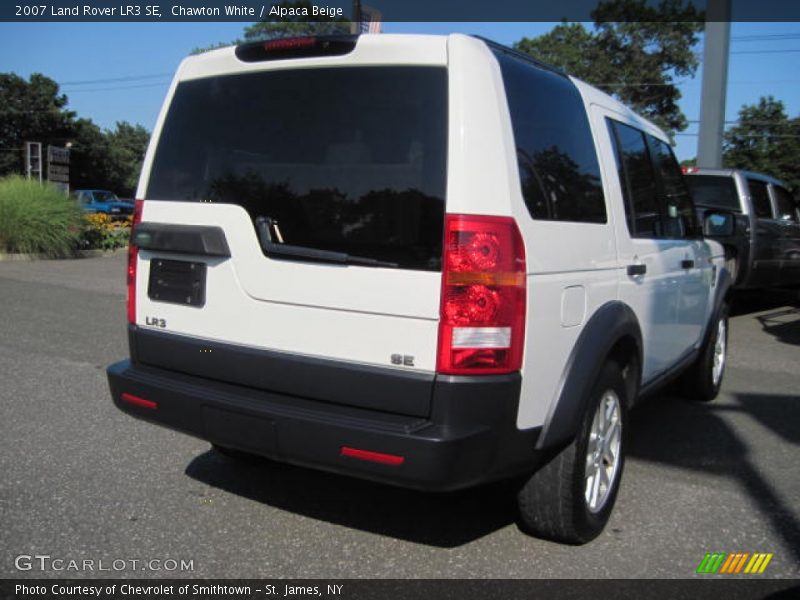 Chawton White / Alpaca Beige 2007 Land Rover LR3 SE