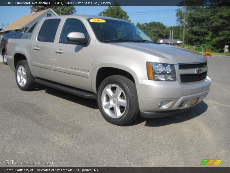 Silver Birch Metallic / Ebony 2007 Chevrolet Avalanche LT 4WD