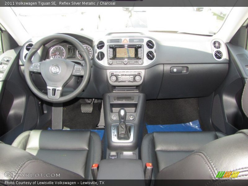 Reflex Silver Metallic / Charcoal 2011 Volkswagen Tiguan SE