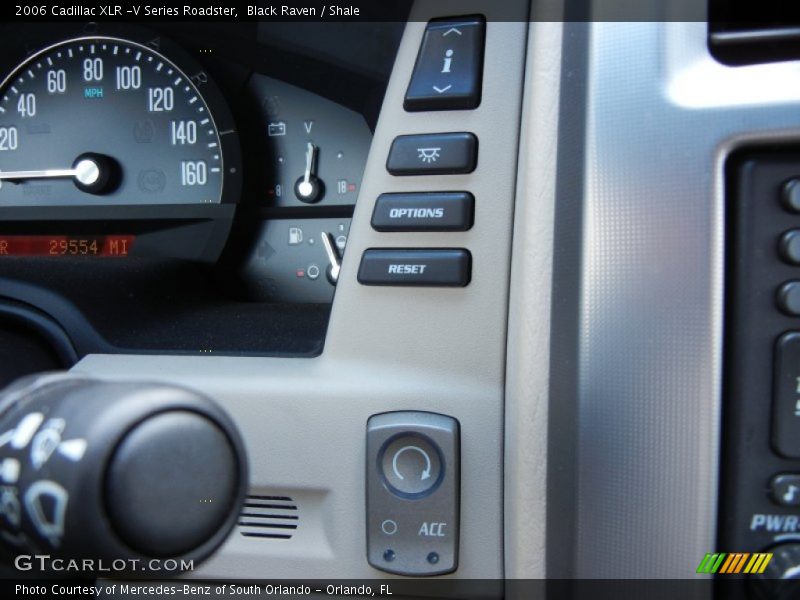 Controls of 2006 XLR -V Series Roadster