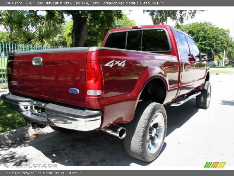 Dark Toreador Red Metallic / Medium Flint 2004 Ford F250 Super Duty Lariat Crew Cab 4x4