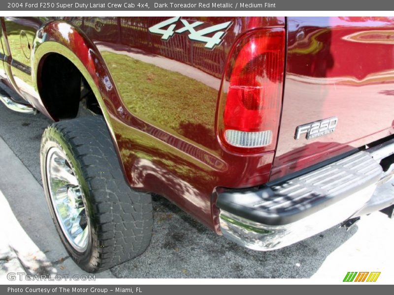 Dark Toreador Red Metallic / Medium Flint 2004 Ford F250 Super Duty Lariat Crew Cab 4x4
