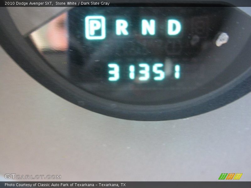 Stone White / Dark Slate Gray 2010 Dodge Avenger SXT