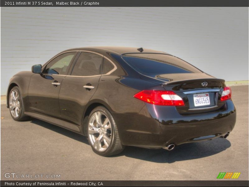  2011 M 37 S Sedan Malbec Black