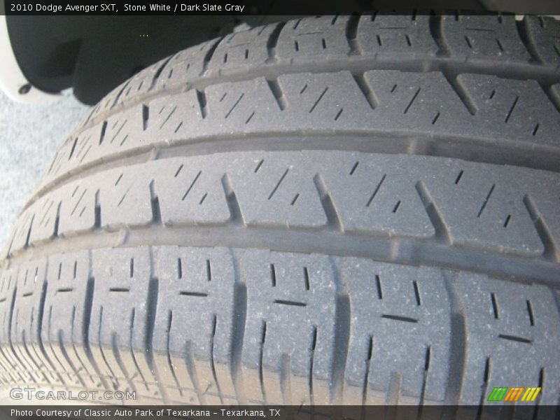 Stone White / Dark Slate Gray 2010 Dodge Avenger SXT