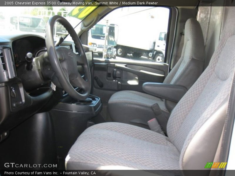 Summit White / Medium Dark Pewter 2005 Chevrolet Express 3500 Cutaway Moving Van