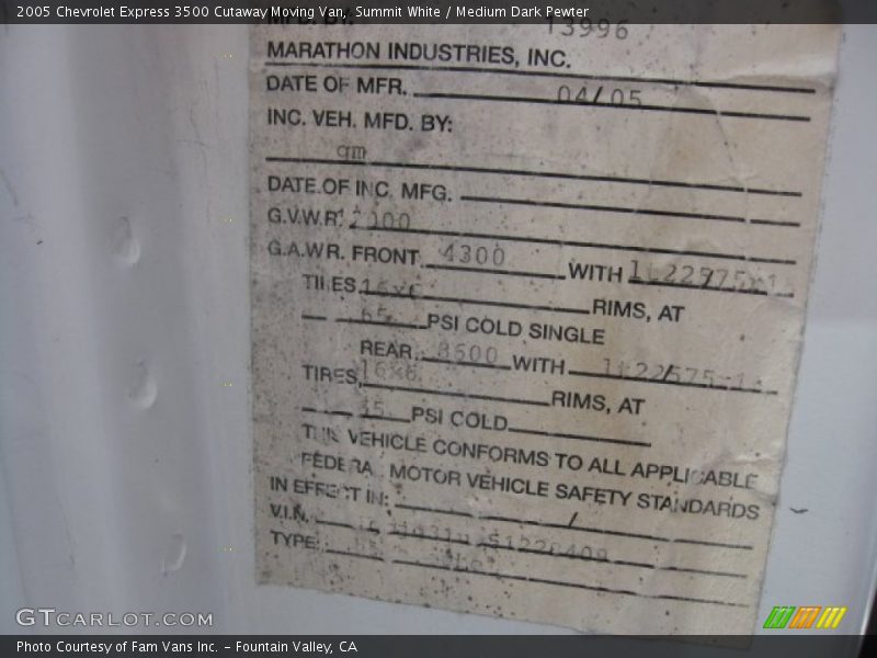 Summit White / Medium Dark Pewter 2005 Chevrolet Express 3500 Cutaway Moving Van