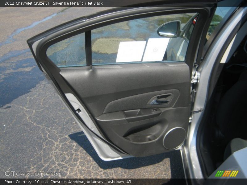 Silver Ice Metallic / Jet Black 2012 Chevrolet Cruze LT