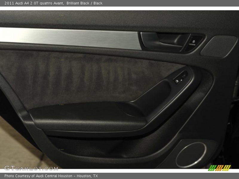 Brilliant Black / Black 2011 Audi A4 2.0T quattro Avant