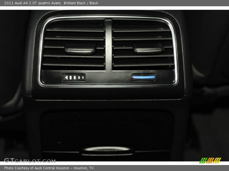 Brilliant Black / Black 2011 Audi A4 2.0T quattro Avant